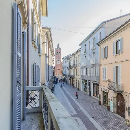 Thea - Centro Storico * Monza